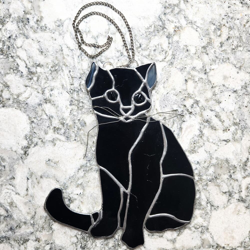 🐾 Vintage Burmese Black Cat Stained Glass Suncatcher – Green Eyes Artisan 1970s - Picture 5 of 10